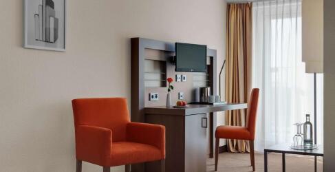 IntercityHotel Darmstadt-5
