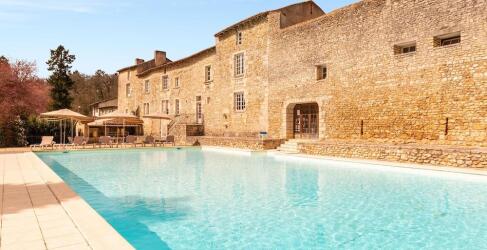 Hotel The Originals Château De Périgny-1