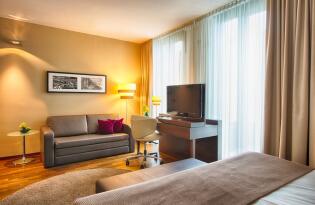 Leonardo Royal Hotel Munich-3