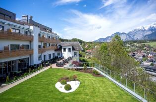 Elegantes Premium Hotel im alpinen Flair vor den Toren Innsbrucks